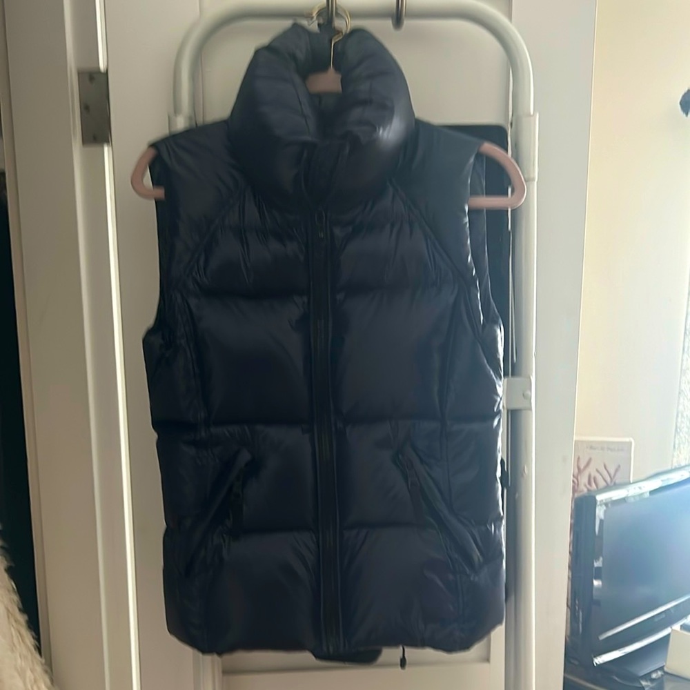 SAM midnight navy down Puffer Vest